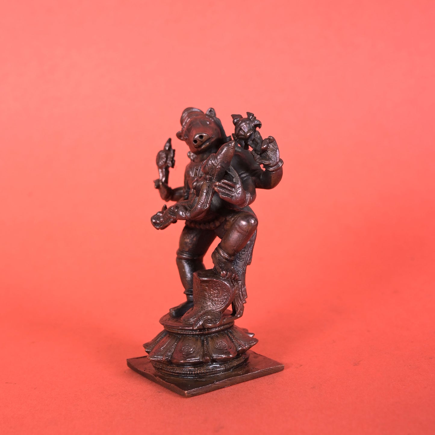 Lord Varha (3.44")