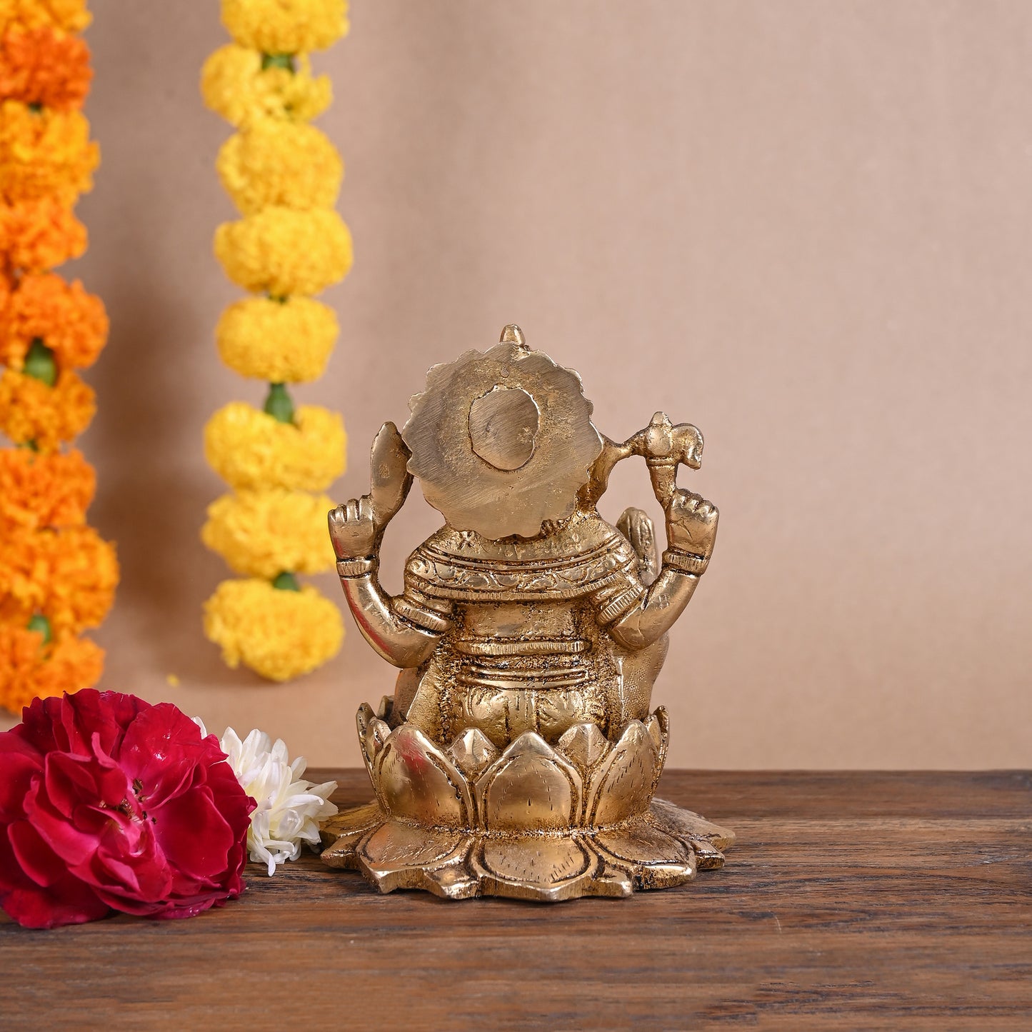 BRASS GANESH SEATED ON LOTUS (4.5" )