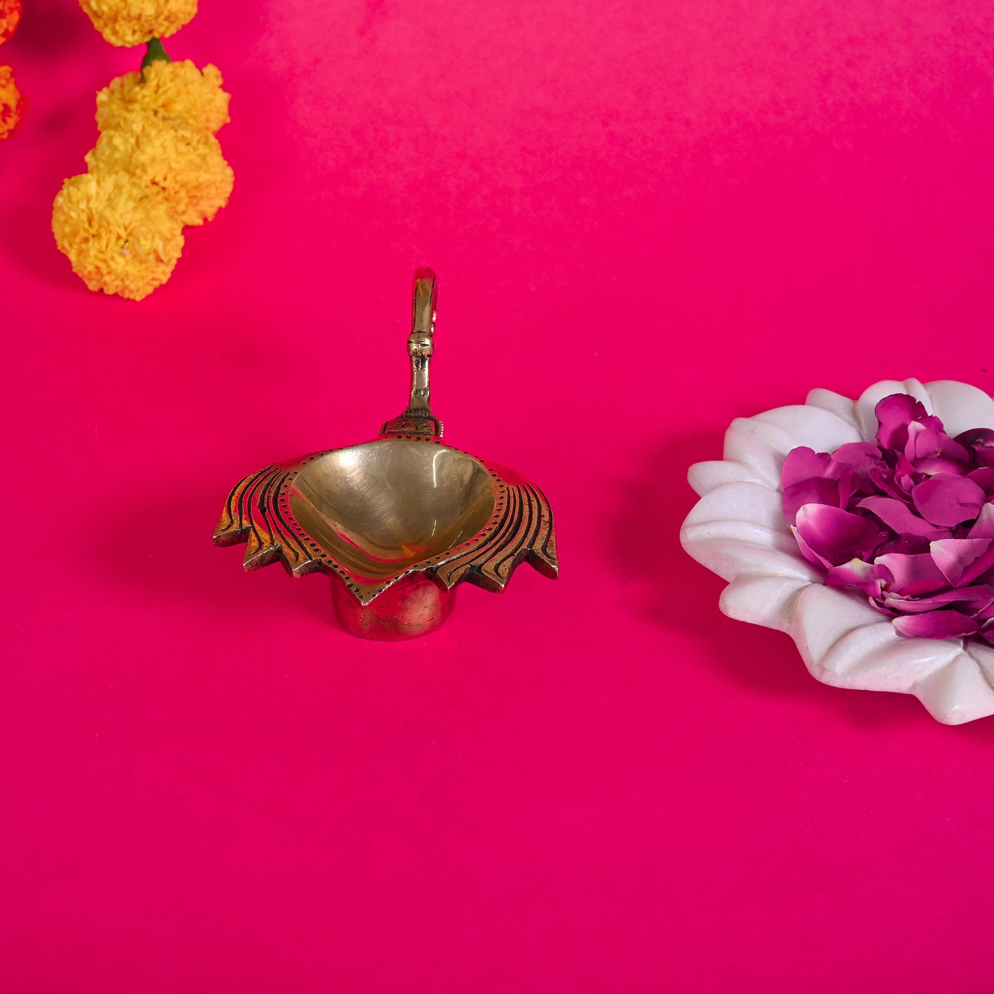 Brass Lotus Diya With Handle ( 2" )