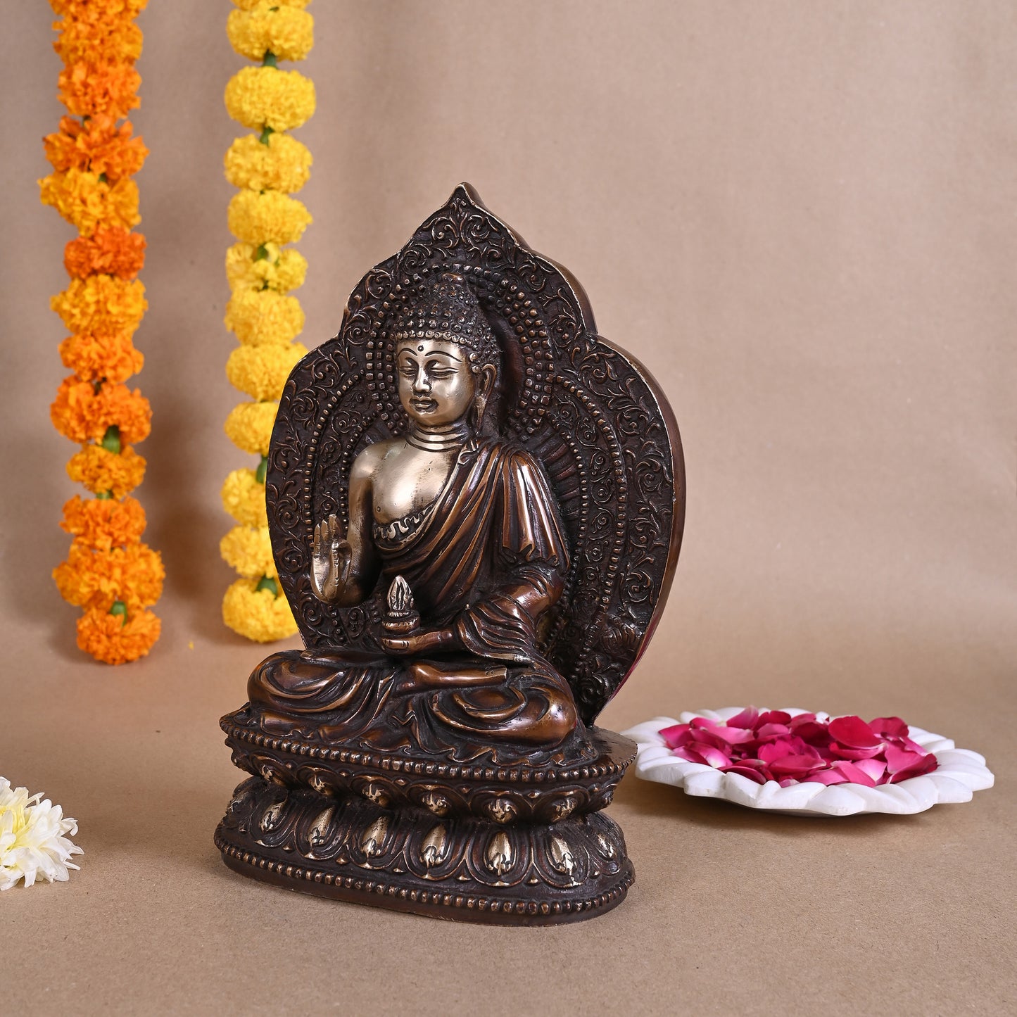 Brass Meditating Buddha (10.5")