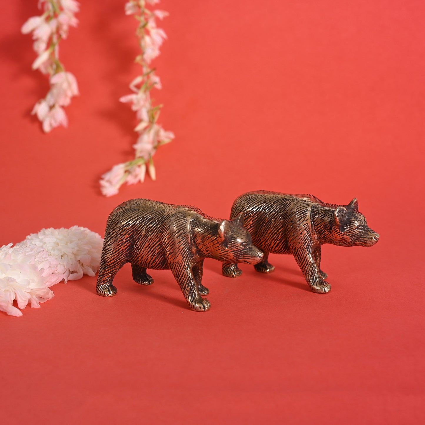 Brass Decorative Bears Set Of 2 (2")