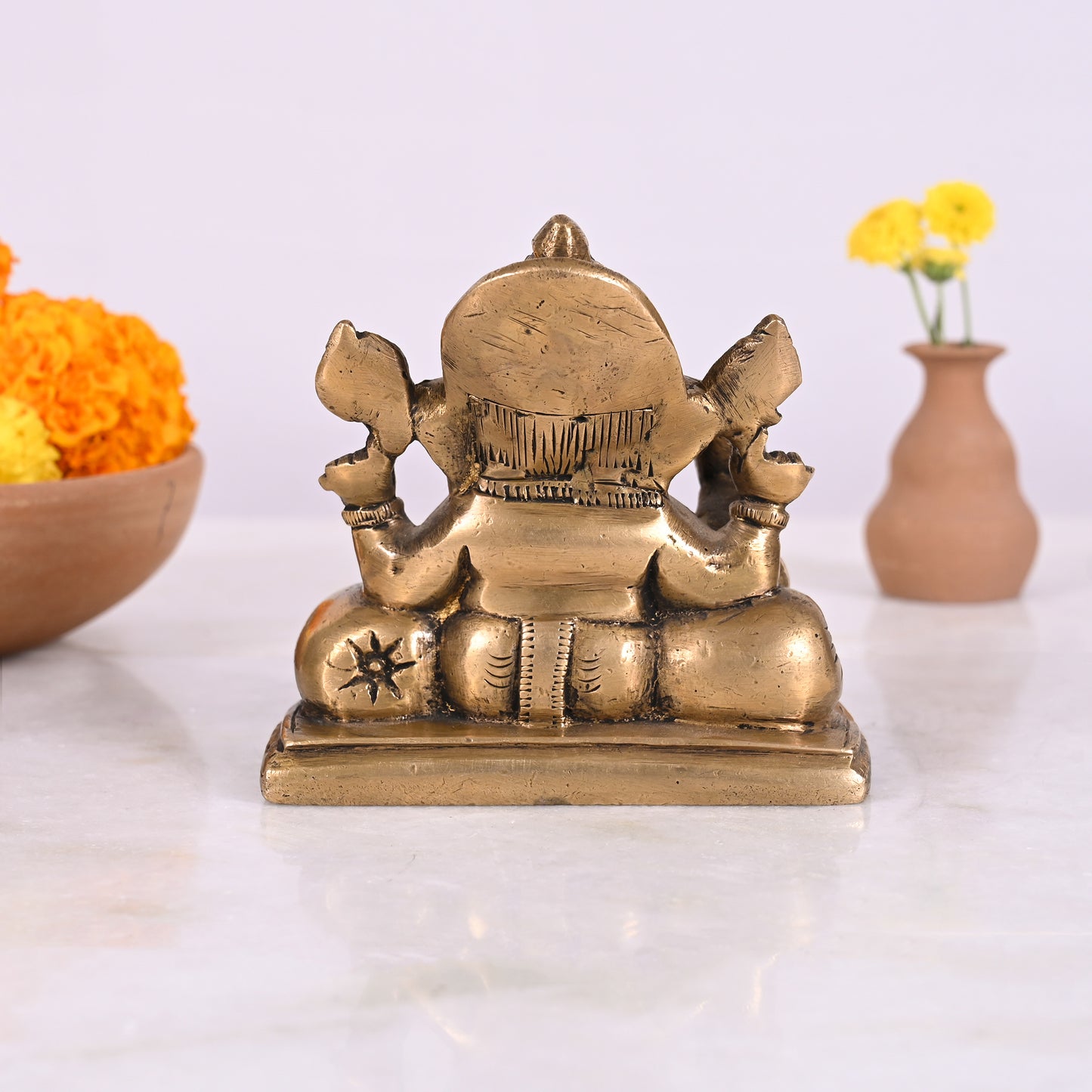 Small brass ganesh statue ( 3.5" )