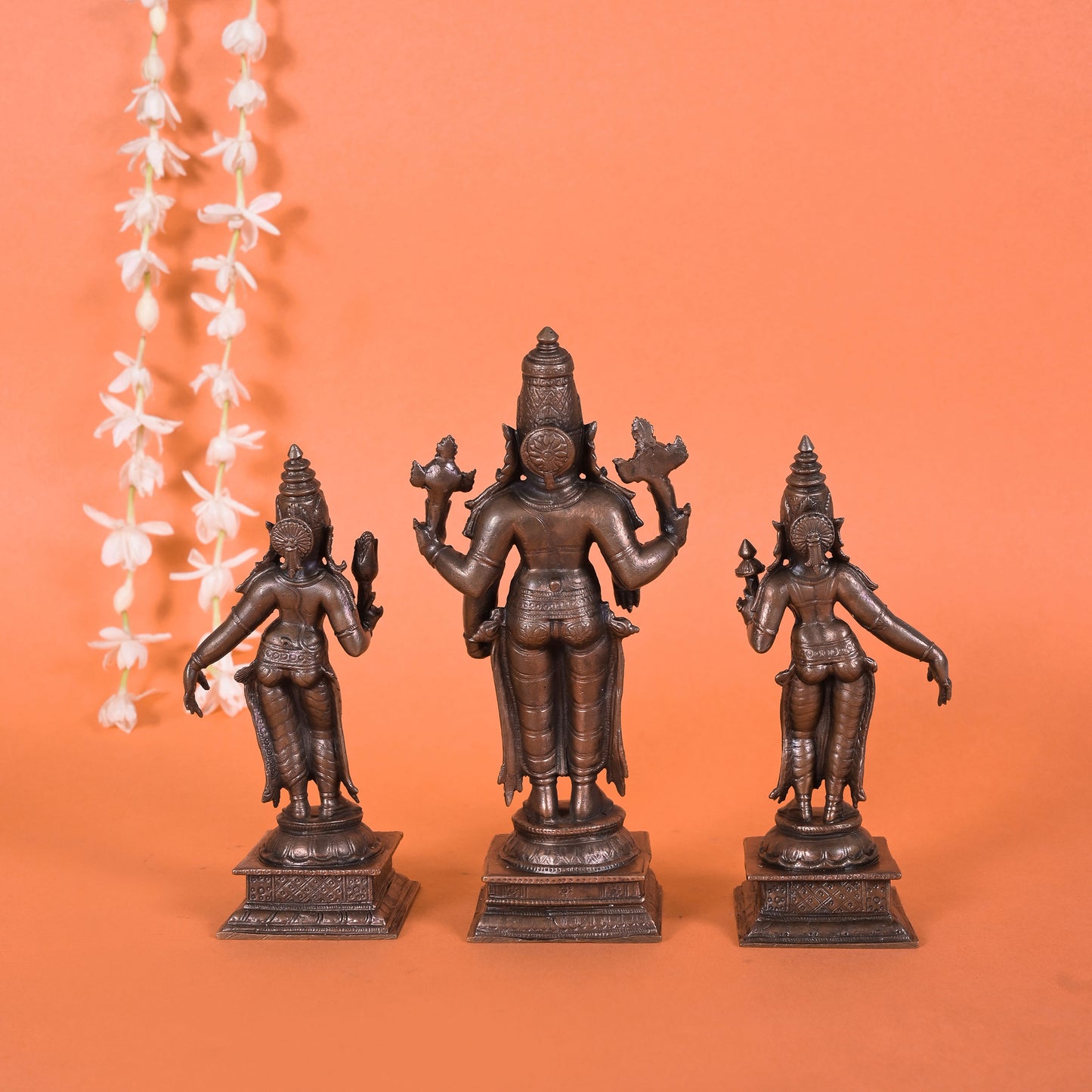 Sridevi Bhoodevi Lord Vishnu With His Consorts