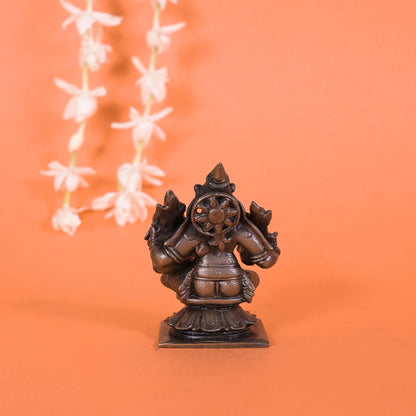 Sitting Lord Narasimba (2.66")