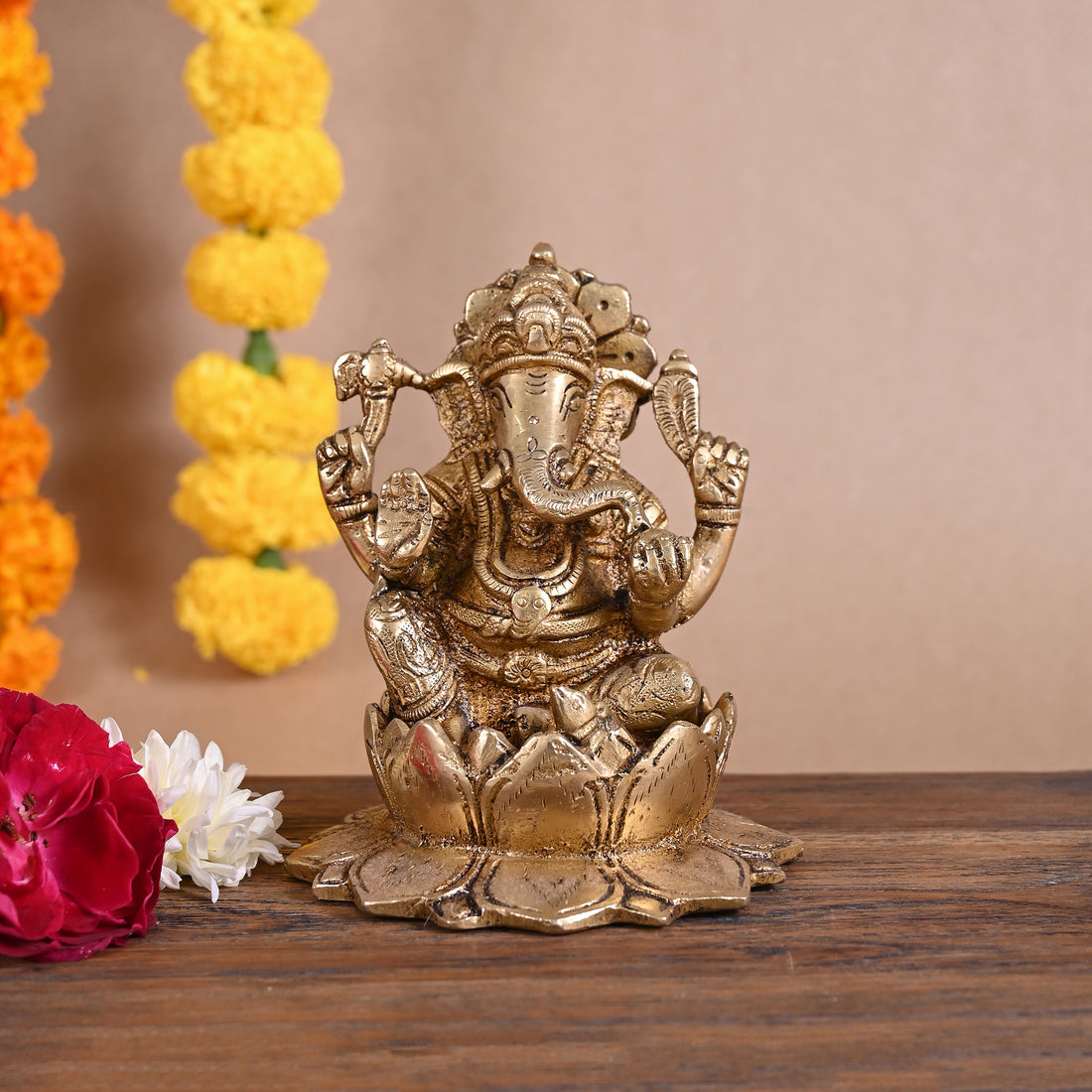 BRASS GANESH SEATED ON LOTUS (4.5" )