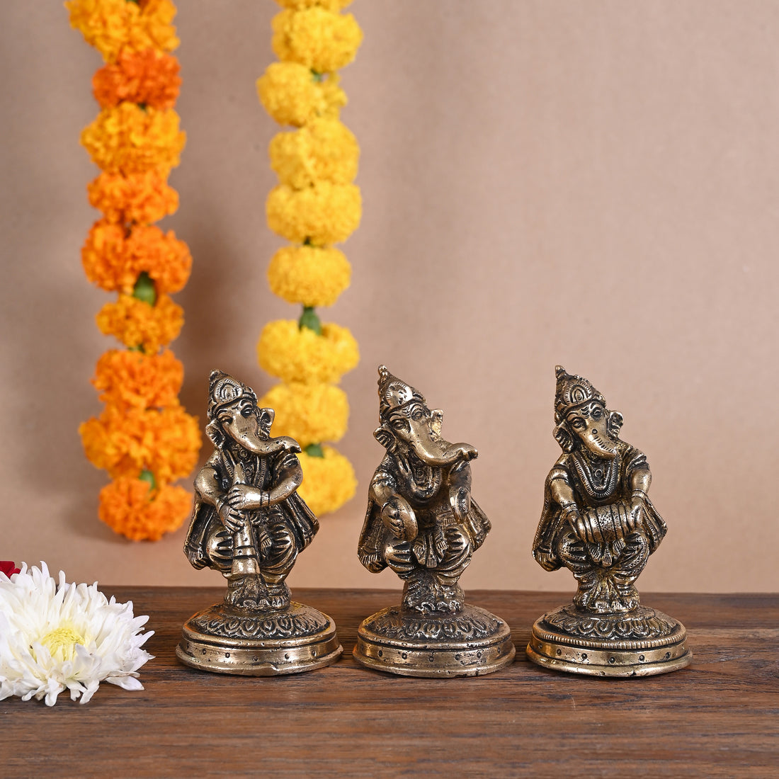 Brass Musical Ganesh S/3 (4" )