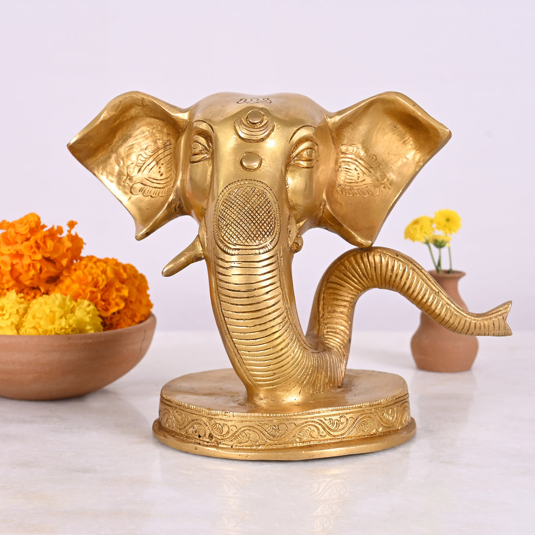 Brass Shiny Unique ganpati Idols ( 6" )