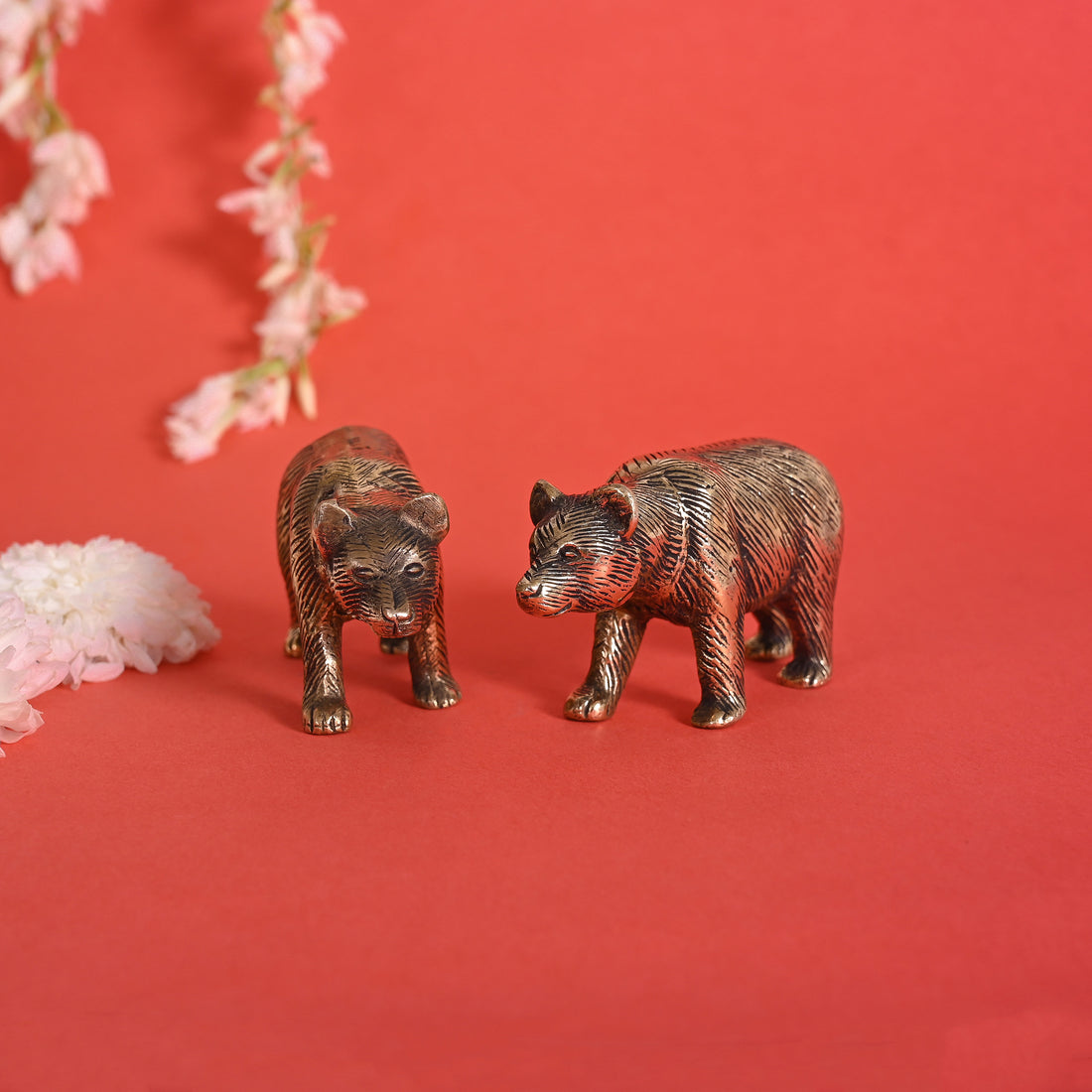 Brass Decorative Bears Set Of 2 (2")