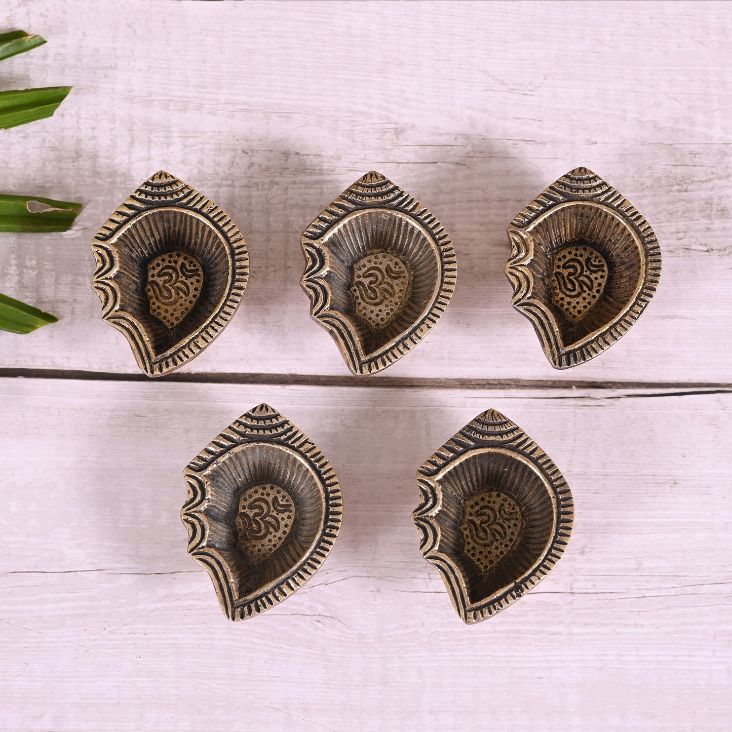 Brass Om Diya S/5 ( 1")