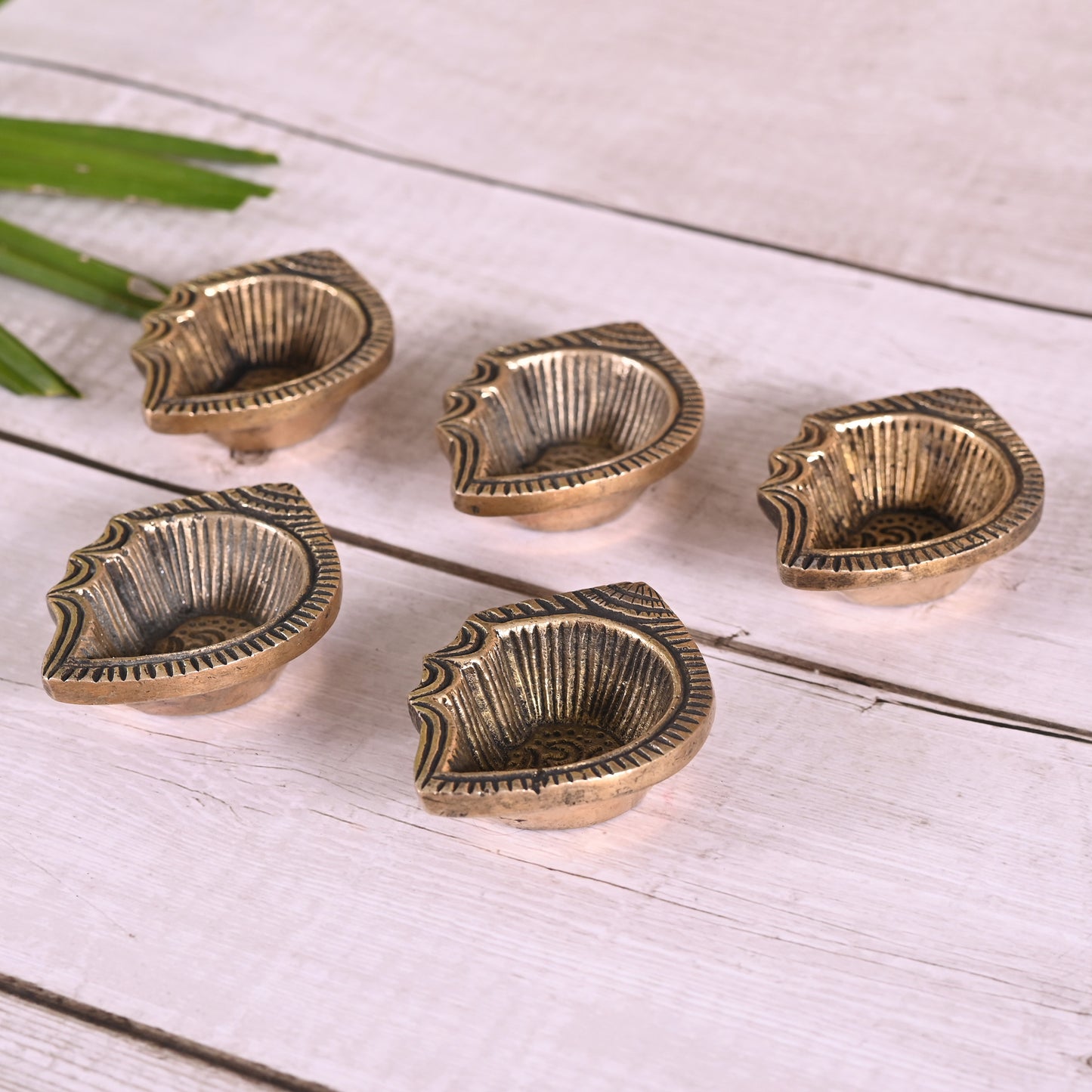 Brass Om Diya S/5 ( 1")