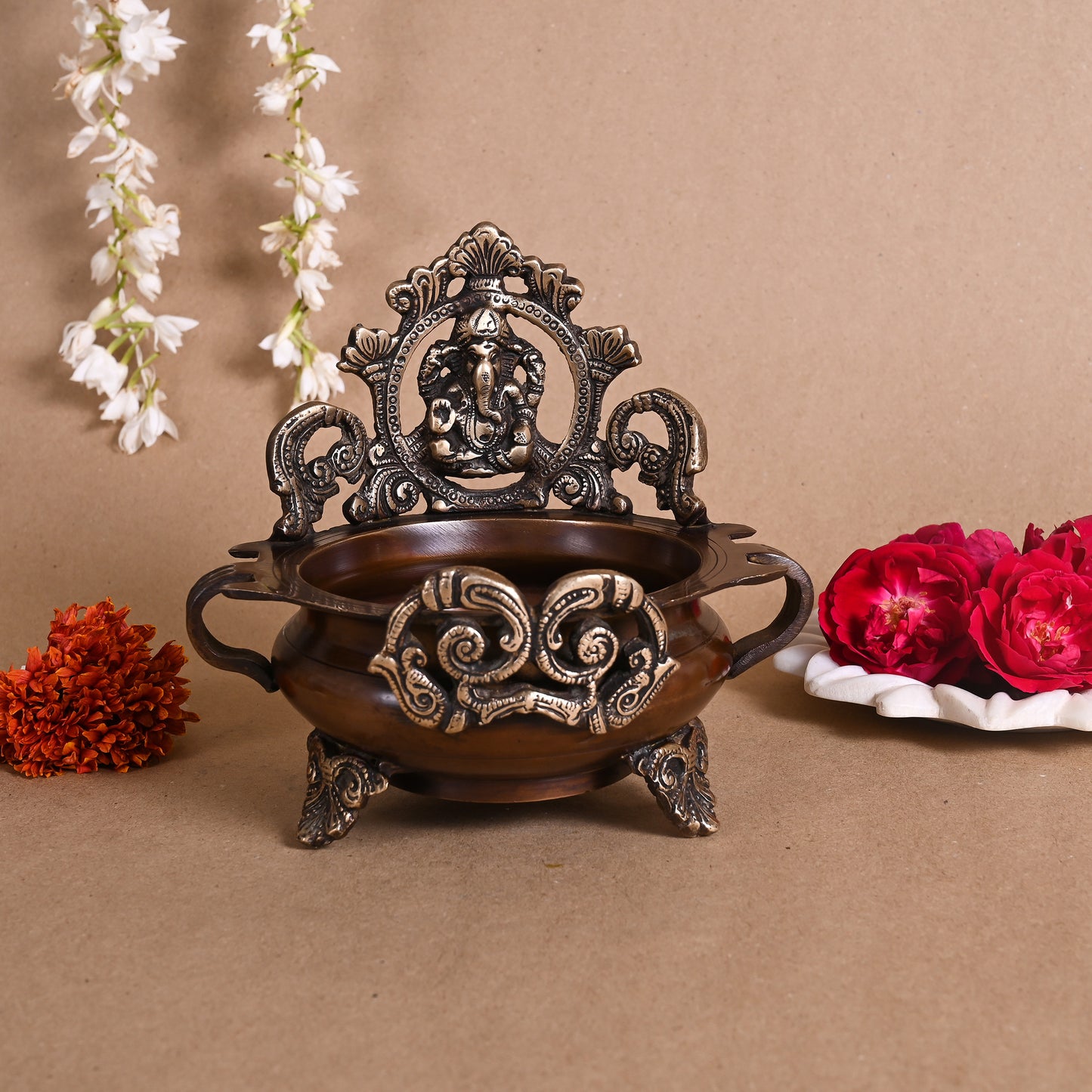 Brass Decorative Urli (7")