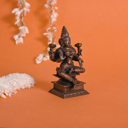 Copper Godess Lakshmi Idol ( 4" )