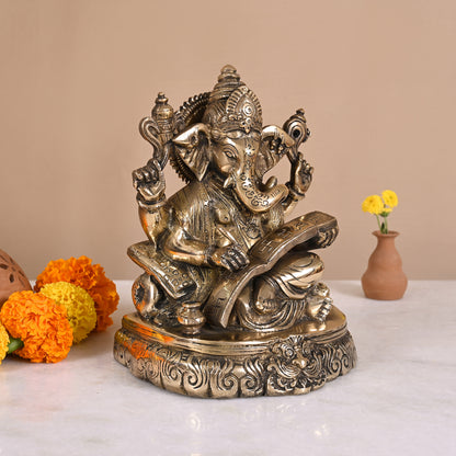 Unique Ganpati Idol (7.5")